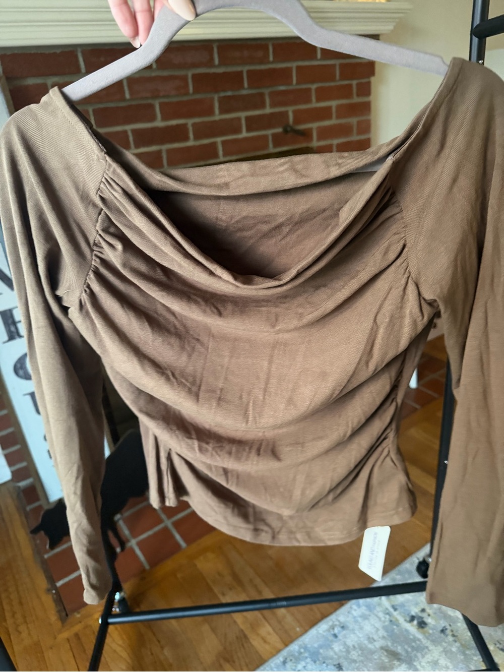 Women's Brown Draped Long-Sleeve Tee